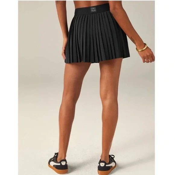 Beyond Yoga If You Pleats Tennis Skirt Womens | Black Athletic Athleisure - Picture 3 of 9